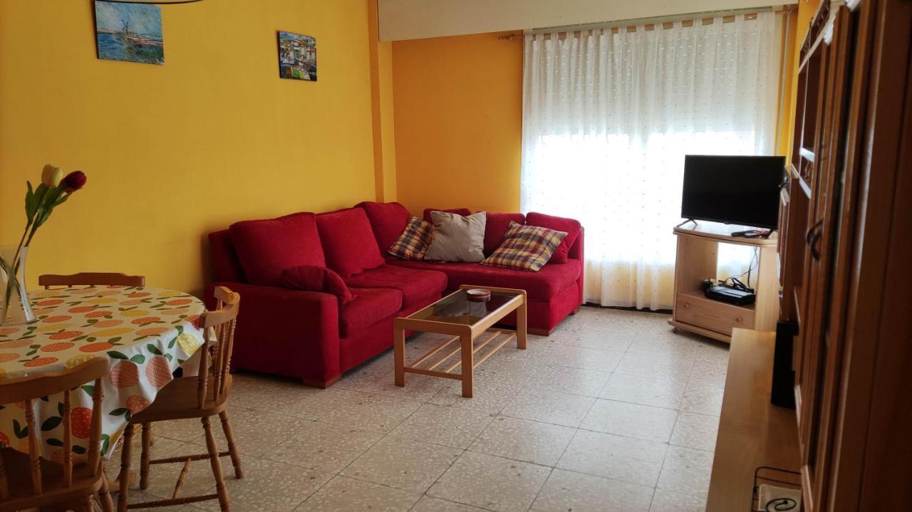 Amplio Piso En Pontedeume Apartment Ngoại thất bức ảnh