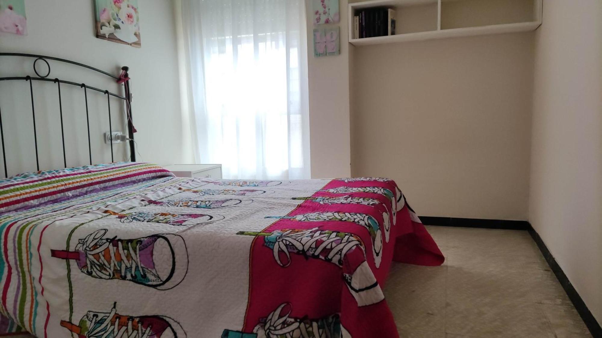 Amplio Piso En Pontedeume Apartment Ngoại thất bức ảnh